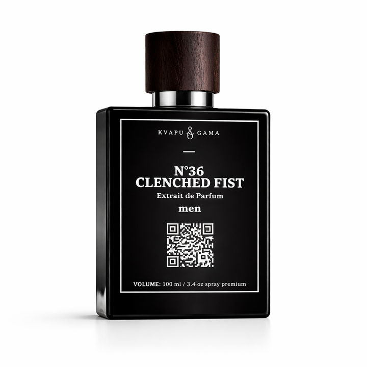 N°36 CLENCHED FIST